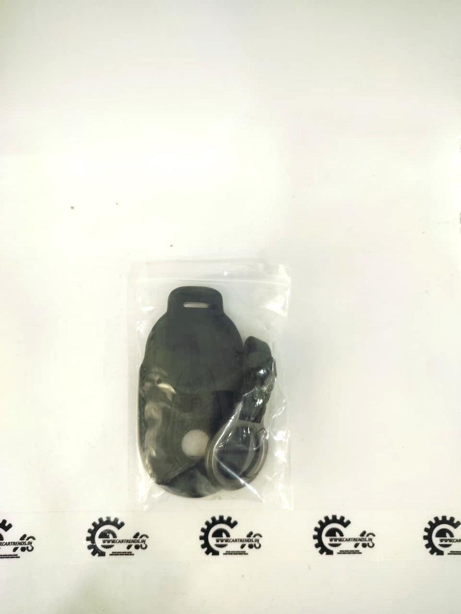 CarTrends Luxe Series key cover with chain, black leather and metal design, stylish accessory for car keys.