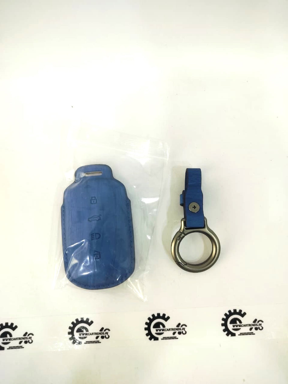 CarTrends Luxe Series key cover with matching chain, stylish accessory for car keys featuring premium design and craftsmanship.