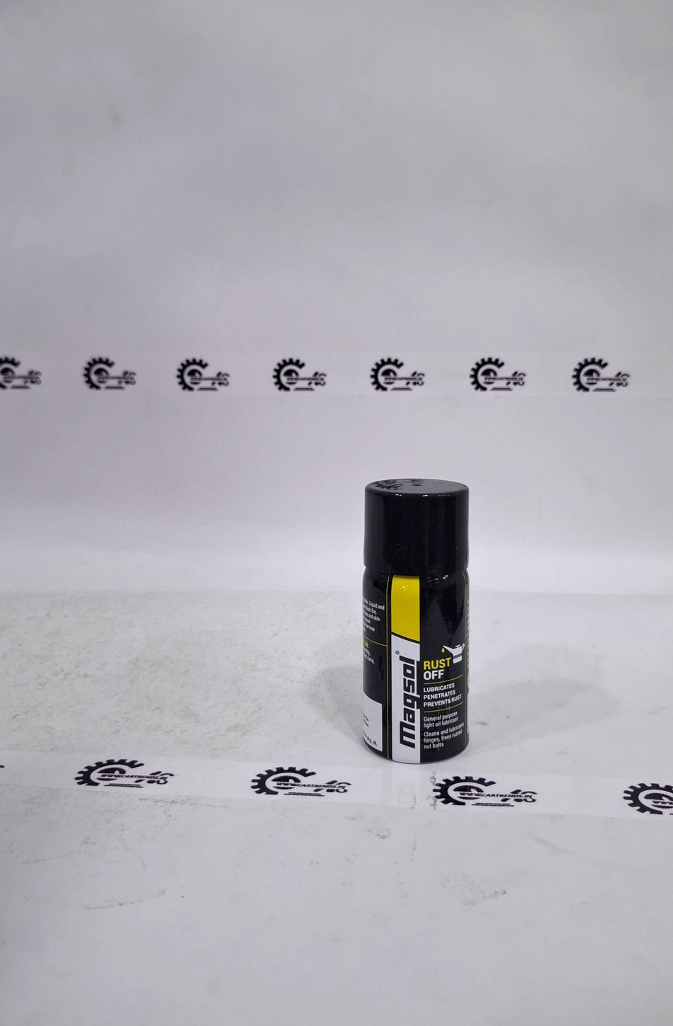 CarTrends Magsol Rust Off cleaner bottle with label, designed for removing rust from automotive surfaces.