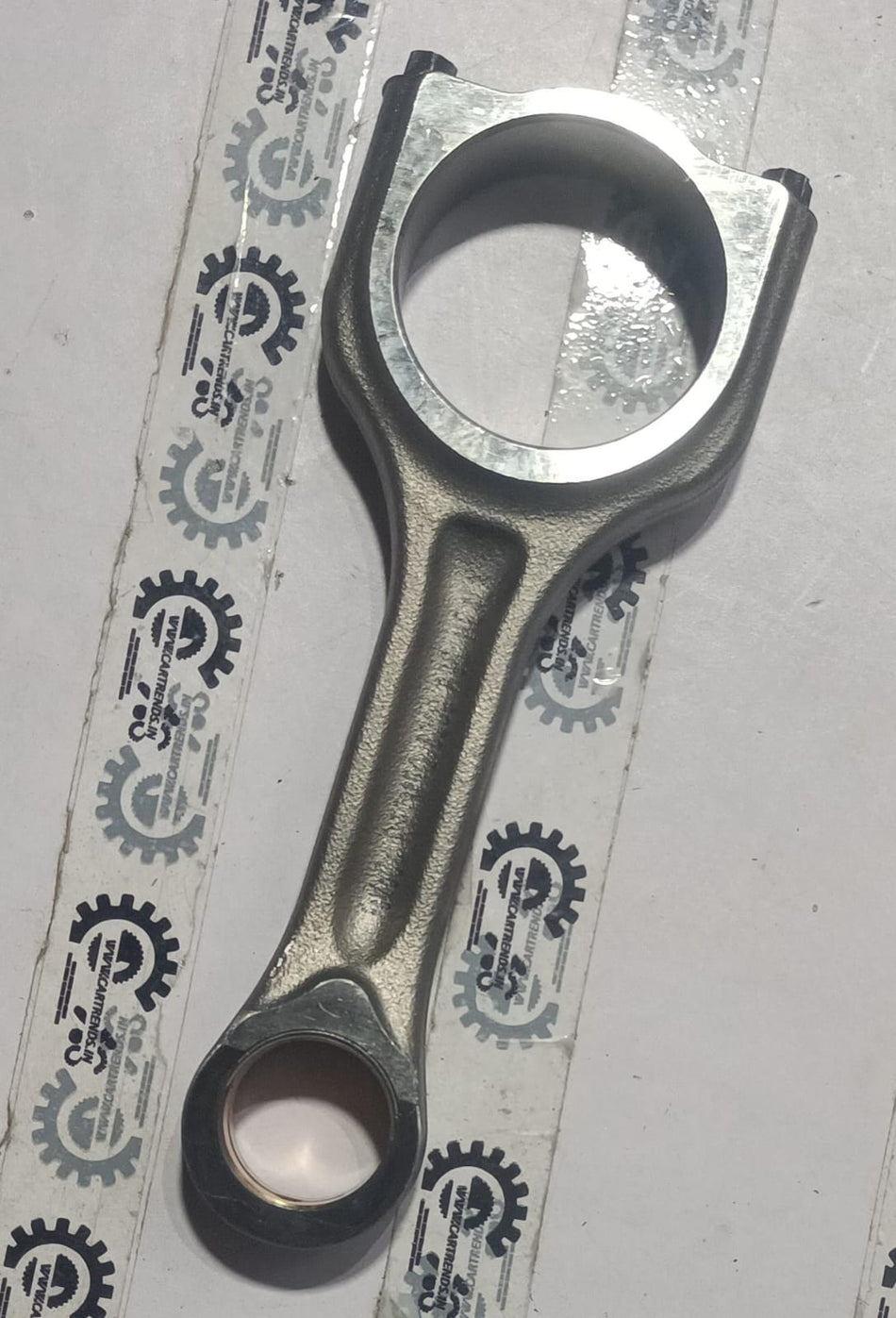 CarTrends connecting rod for Ford EcoSport, model 7M5Z6200C, showing the metal component with precision machining.