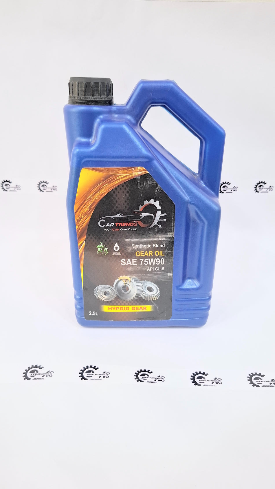 CarTrends Gear Oil bottle, close-up showing label and cap, designed for vehicle transmission and gear system lubrication.