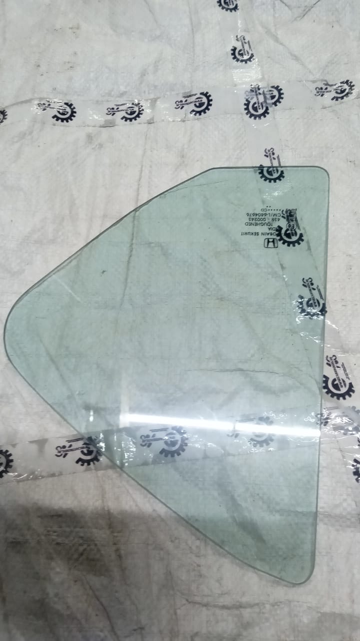 Honda CarTrends glass assembly for left rear door quarter panel, model AMAZE 73455TSVK01, showing the window and frame.