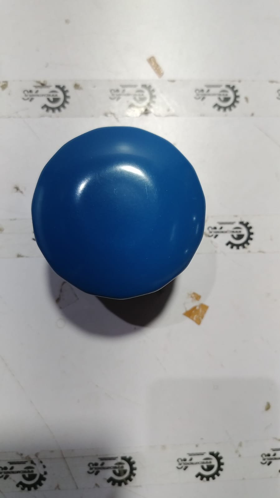 Hyundai CarTrends oil filter for Accent, petrol engine, showing the black cylindrical filter element with branding markings