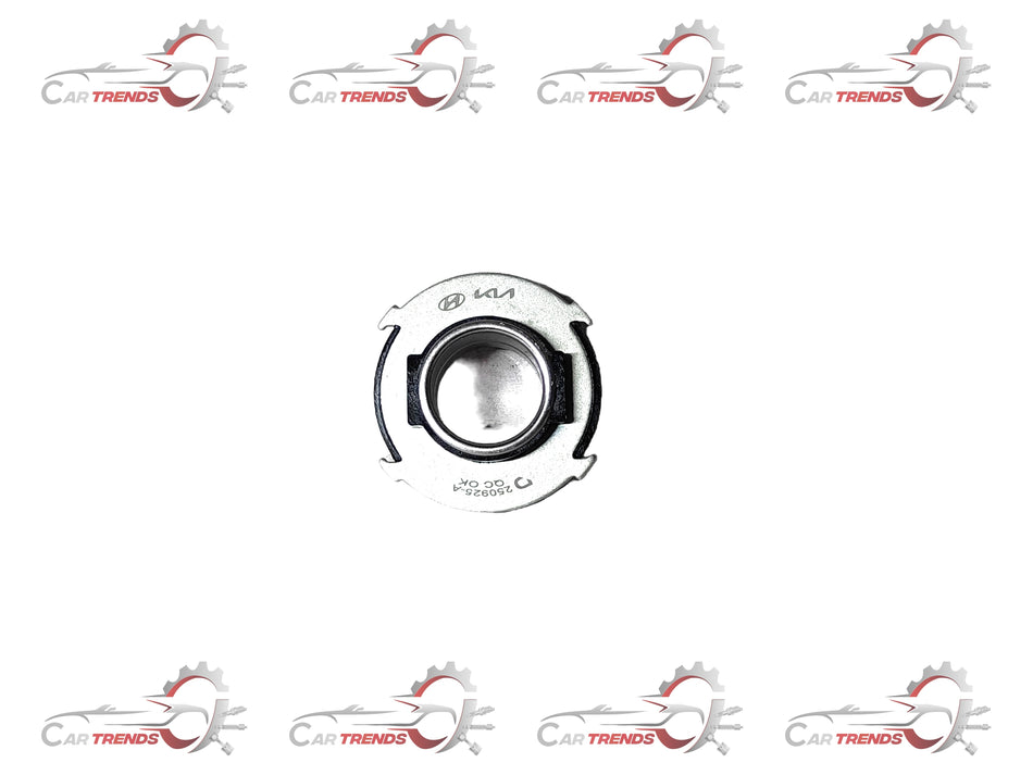 Hyundai clutch bearing for Santro Xing by CarTrends, shown in the image with bearing components and packaging.