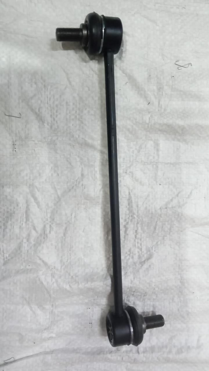 Hyundai Verna Fluidic link rod by CarTrends, automotive component with metal rod and connection points in close-up view