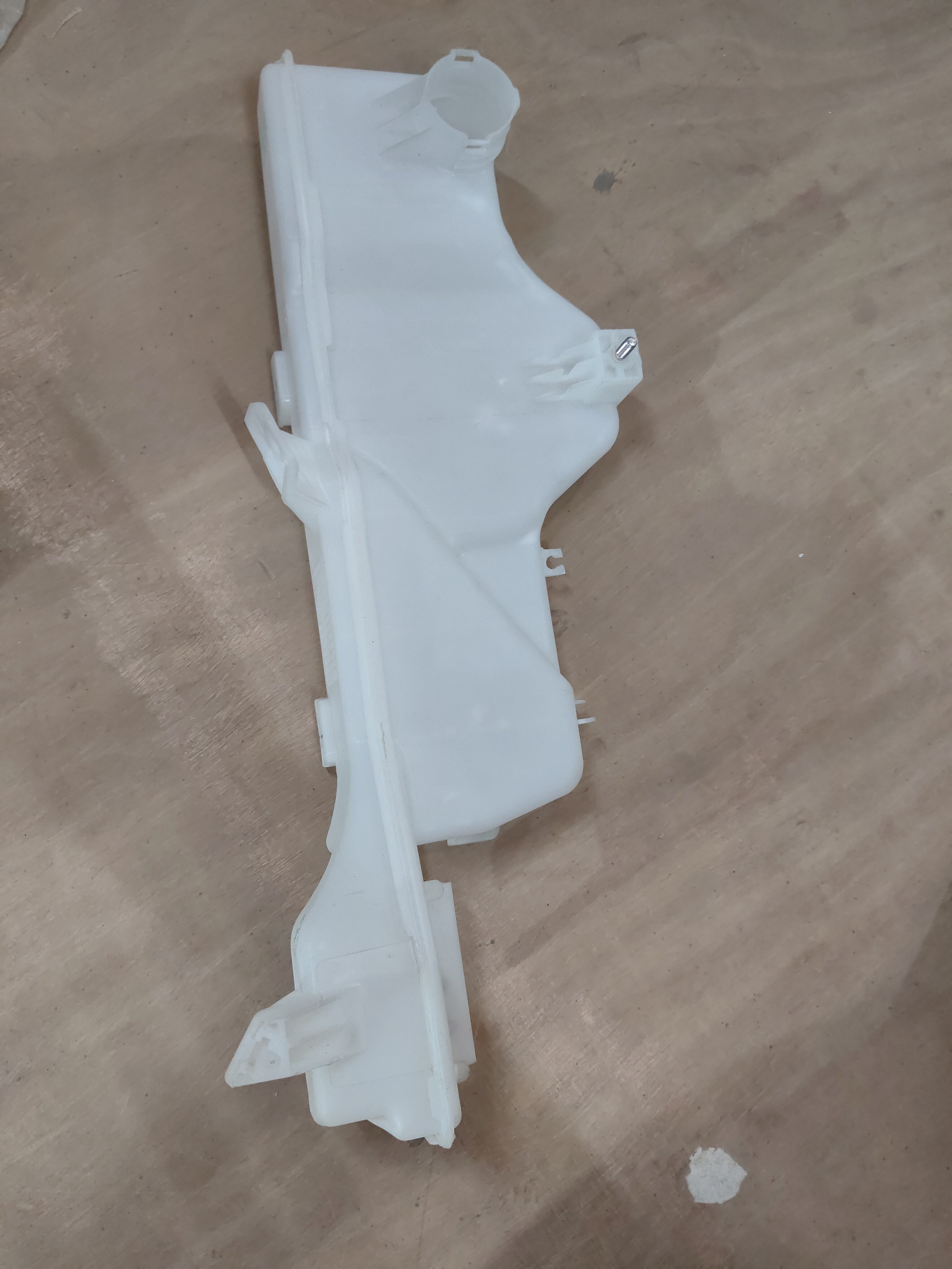 CarTrends wiper bottle spare part for Maruti WagonR, new model, showing the wiper fluid container and fittings.