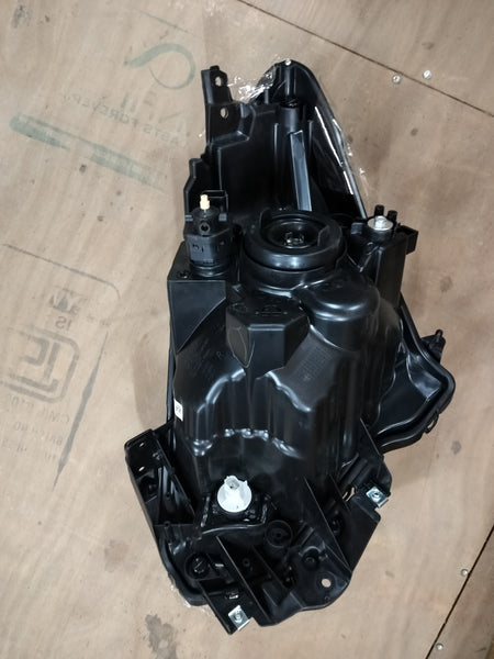 CarTrends headlamp assembly for Maruti Suzuki, model 35100M55R10, showing the front view of the vehicle's headlight.