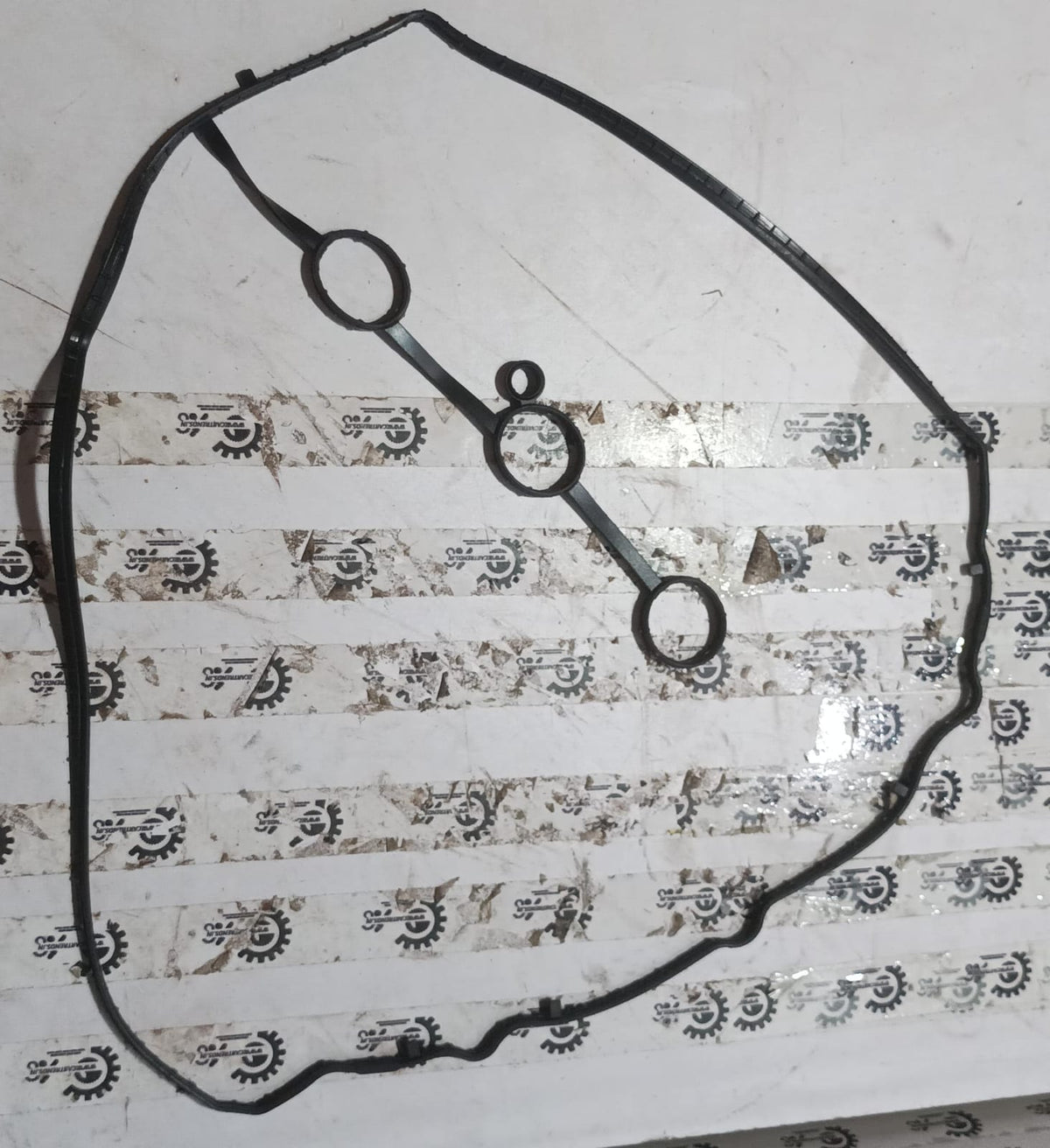 Maruti Suzuki Alto head gasket cover from CarTrends, engine part with part number 11189M81R10, for engine protection.