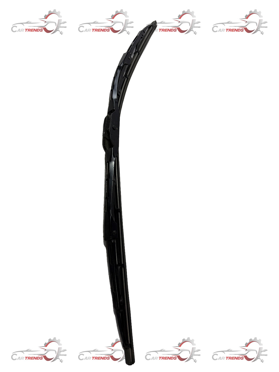 Chevrolet Beat front left wiper blade by CarTrends, spare part for windshield wiping, black rubber blade with metal frame.