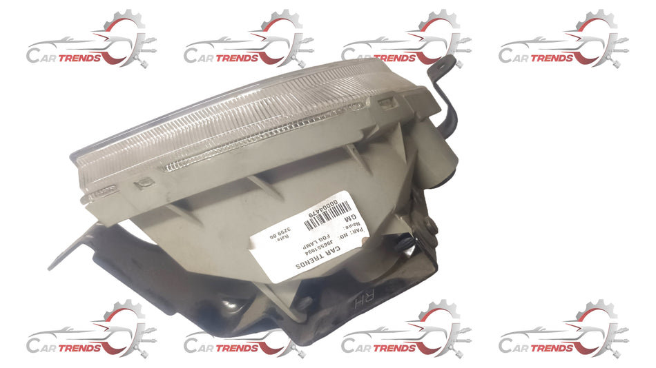 CarTrends right fog lamp for Optra, spare part, showing the clear lens and mounting bracket for vehicle lighting.
