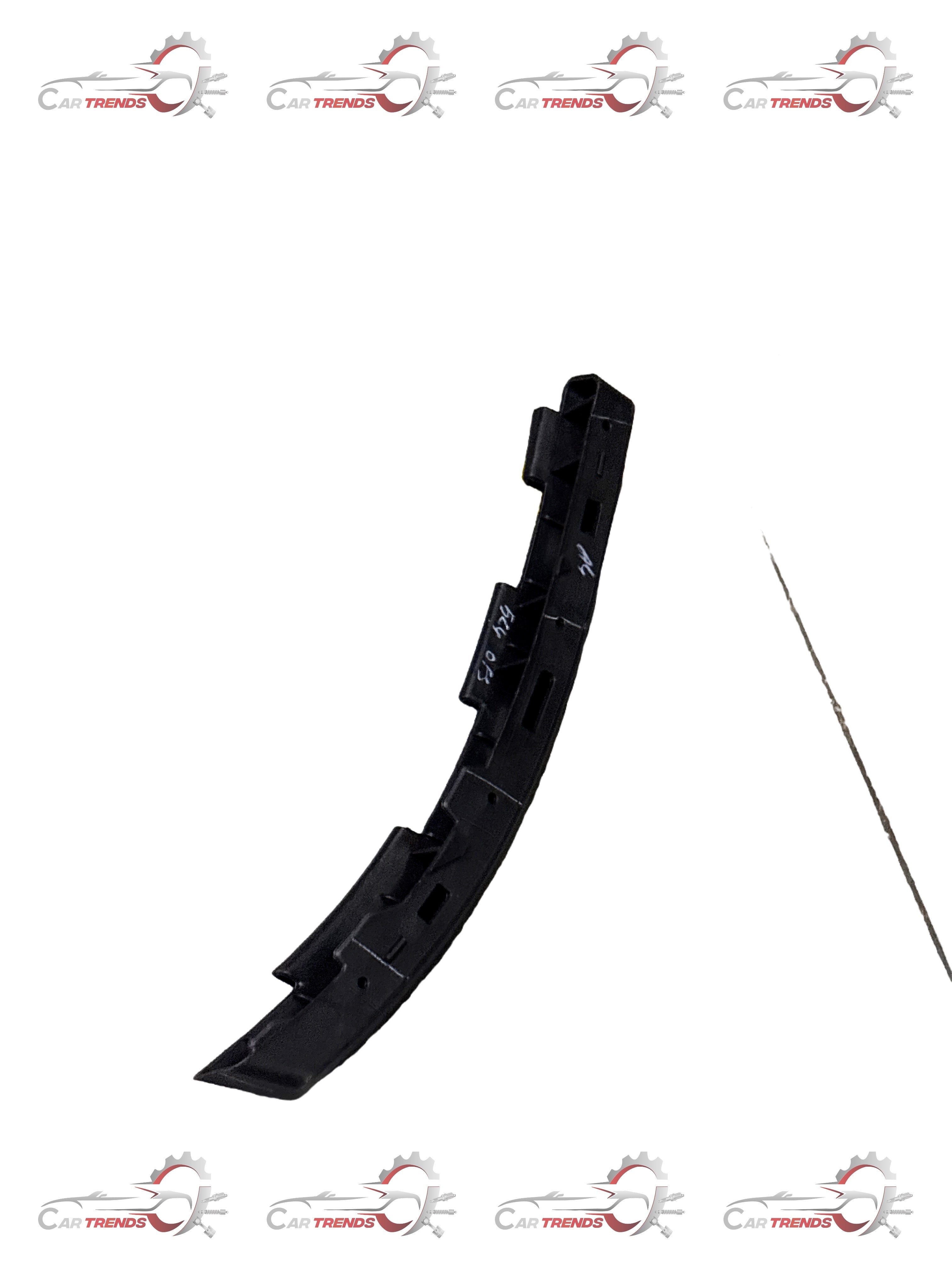 CarTrends front bumper bracket for right side of Hyundai Venue, spare parts, durable metal construction.