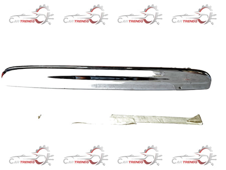 CarTrends Garnish Rear Lamp for Tavera T97595620, spare car parts with a detailed view of the rear lamp garnish.