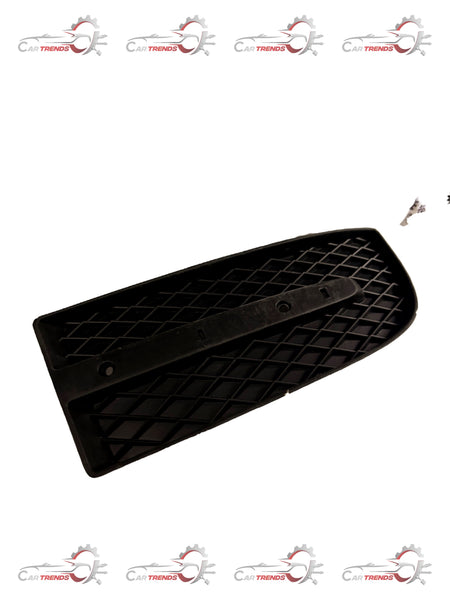 CarTrends grille corner for Aveo right side, automotive spare part with precise fit and durable plastic construction.