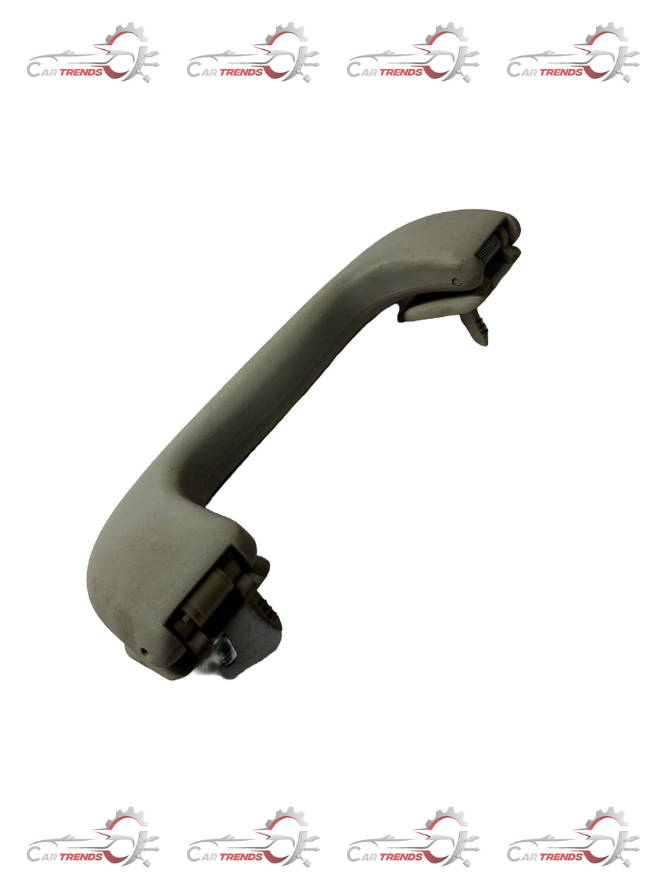 CarTrends front handle assist for Cruze, spare car parts, showing close-up of handle component on a vehicle door.