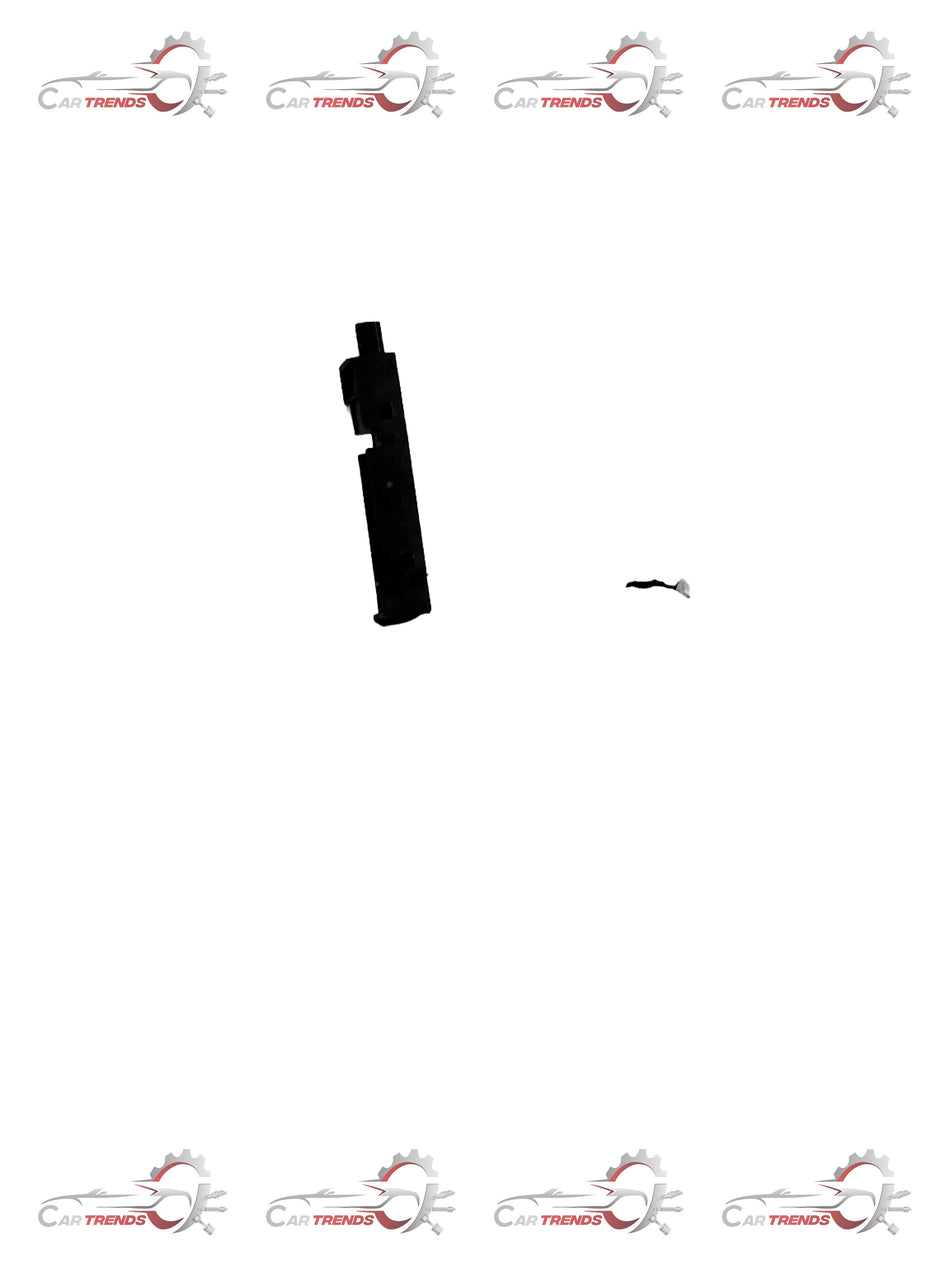 CarTrends ignition lock key for Cruze, spare part with key blade and plastic head, shown on white background.