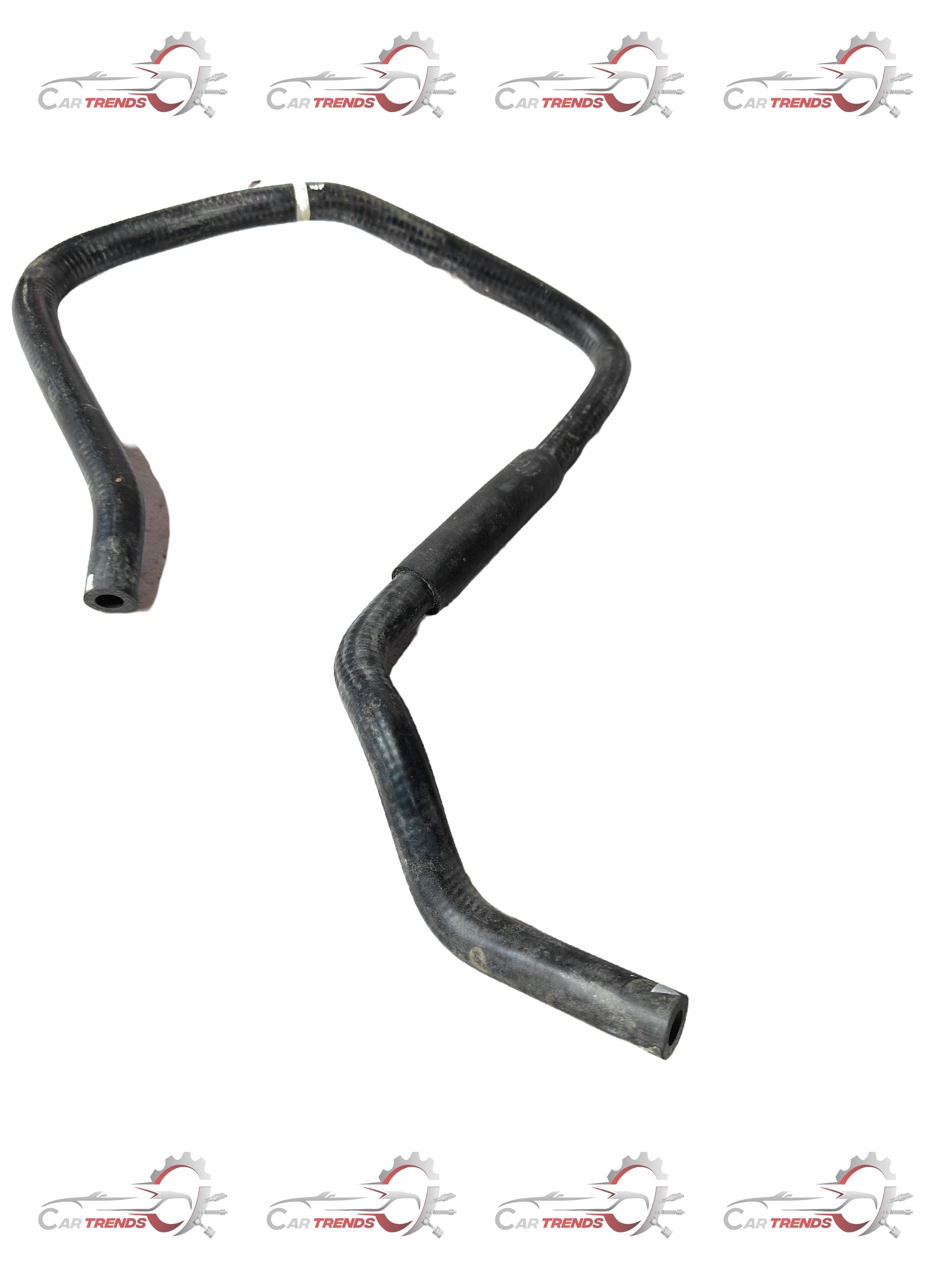 CarTrends radiator inlet hose for Chevrolet Aveo, automotive spare part, black rubber hose with metal clamps in a close-up view.