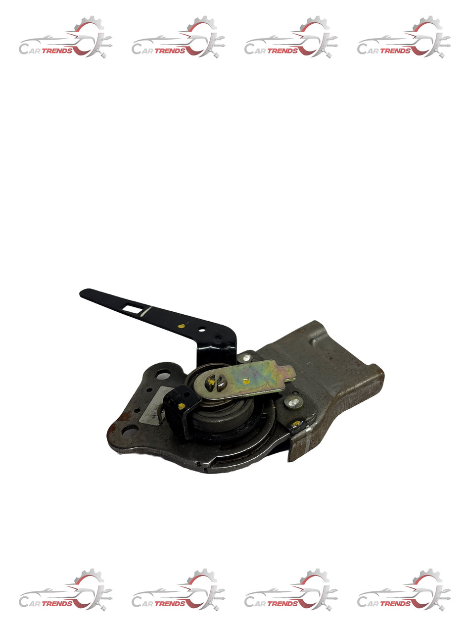 Left side Chevrolet Beat recliner assembly with arm plate, spare part from CarTrends for vehicle replacement or repair.
