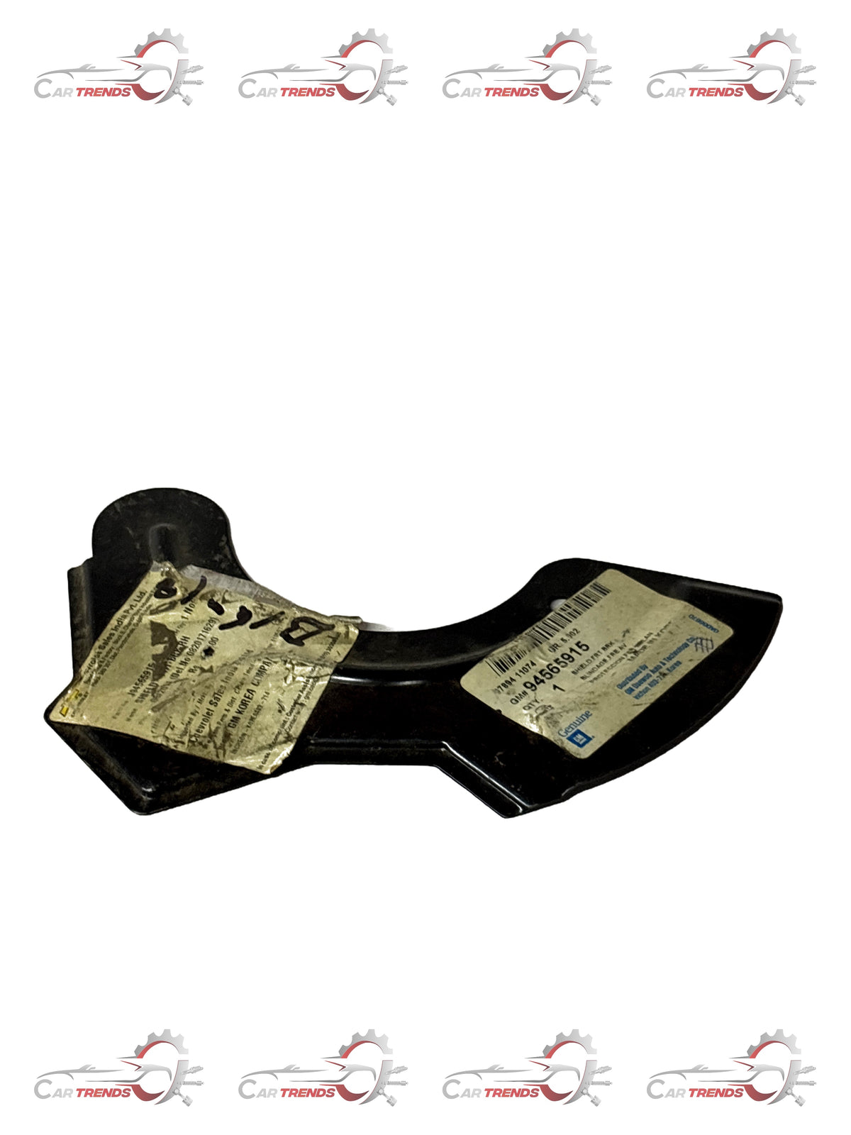CarTrends shield bracket for Beat right side, automotive spare part shown in the image.