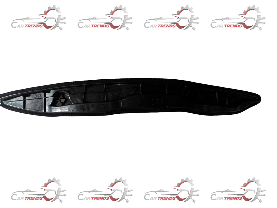 Chevrolet Beat front right fender insulator assembly from CarTrends, essential spare part for vehicle protection and noise reduction.