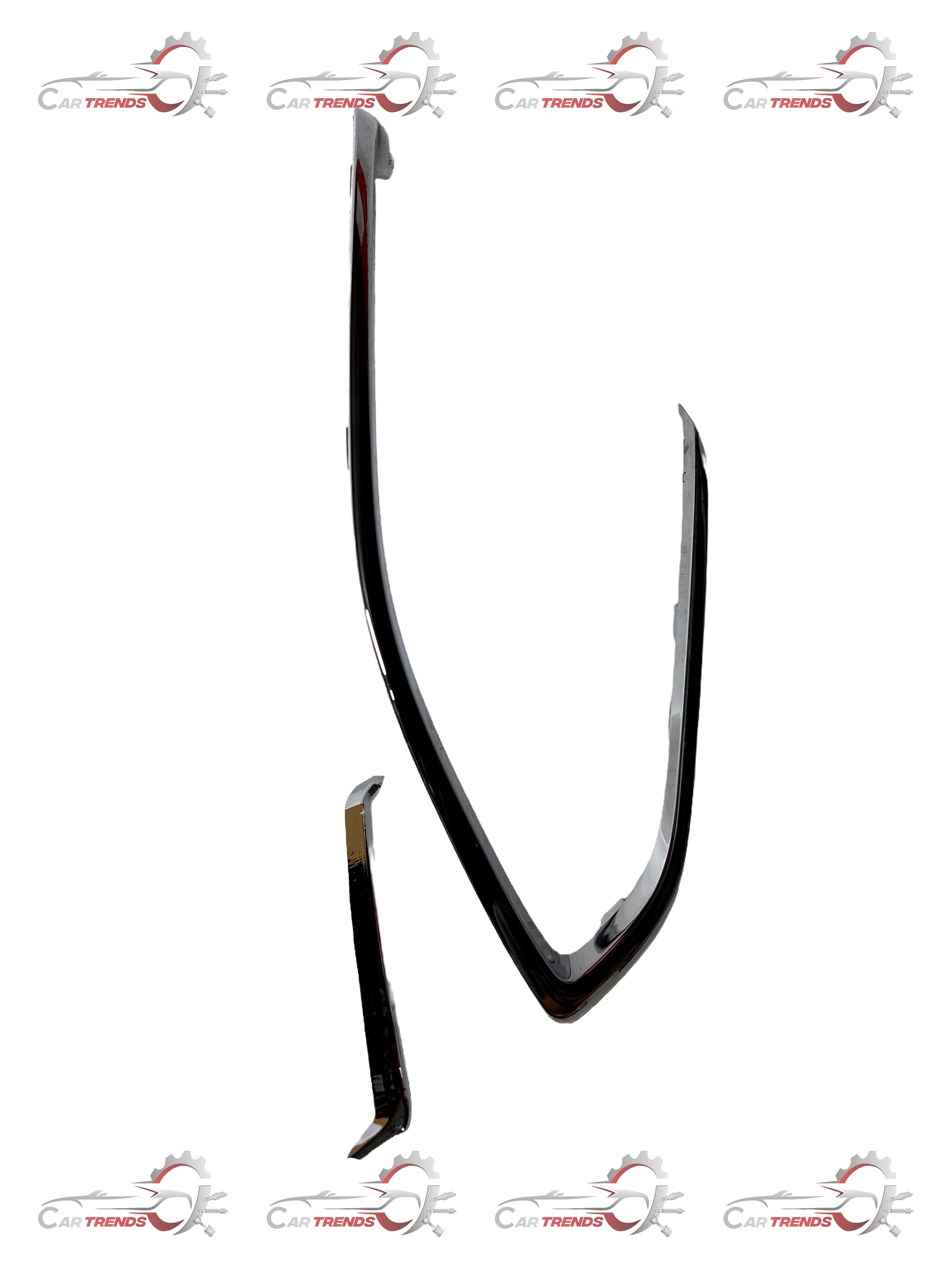 CarTrends fog lamp insert in chrome with beat design for the left side, spare parts for vehicle lighting.