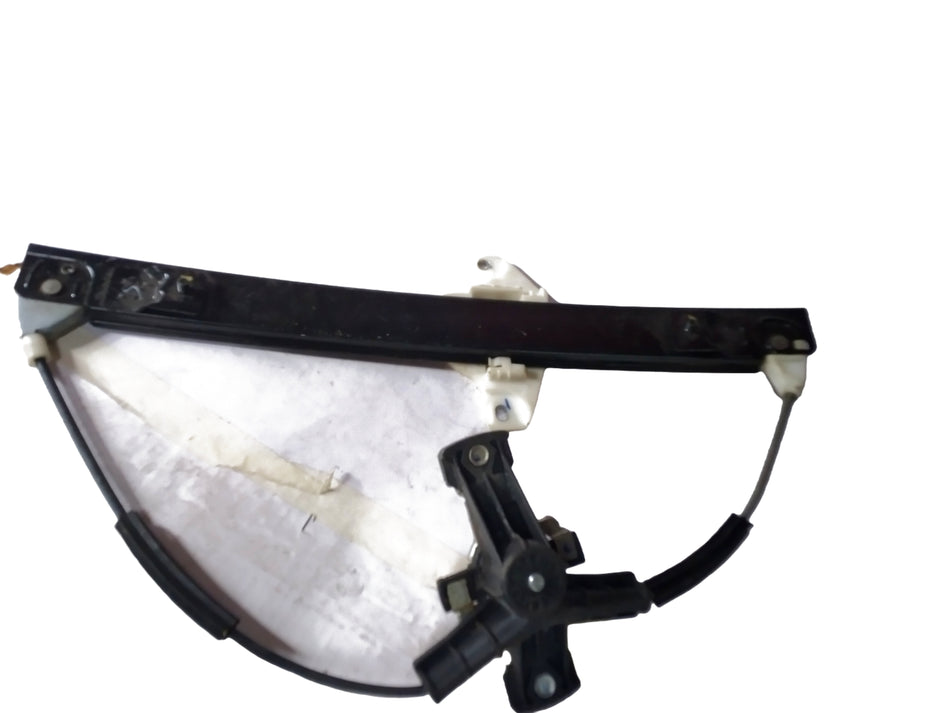 Rear right side window regulator assembly for Chevrolet Beat by CarTrends, spare parts for vehicle window operation.
