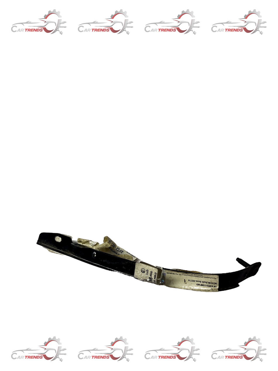 CarTrends rear right bumper reinforcement for Chevrolet Aveo, close-up view of the spare part showing mounting points and support structure.