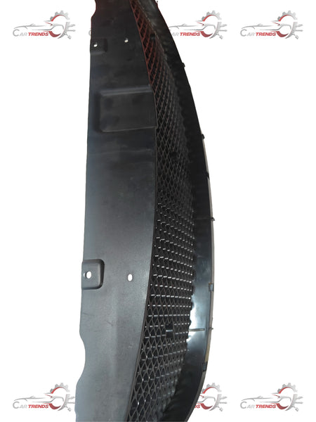 CarTrends radiator grille housing for Optra, spare parts component, showing the black plastic grille with mounting points.
