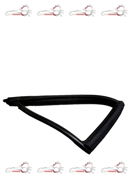 CarTrends Spark front right door glass moulding spare part, close-up of the plastic weather strip and mounting area