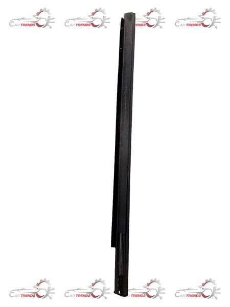 CarTrends rear right outer window sealing strip for vehicle door, spare part with black rubber finish