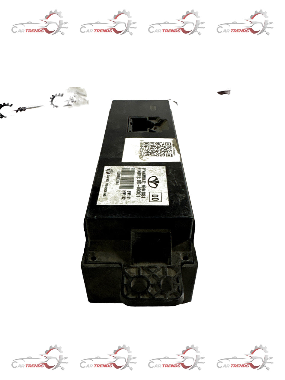CarTrends J96941884 Display Captiva spare parts for Chevrolet Captiva vehicle, shown in the image with various components.