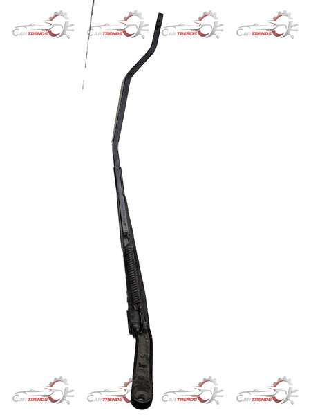 CarTrends passenger side Wiper Arm for Aveo, spare parts, showing the black metal wiper arm with mounting points.