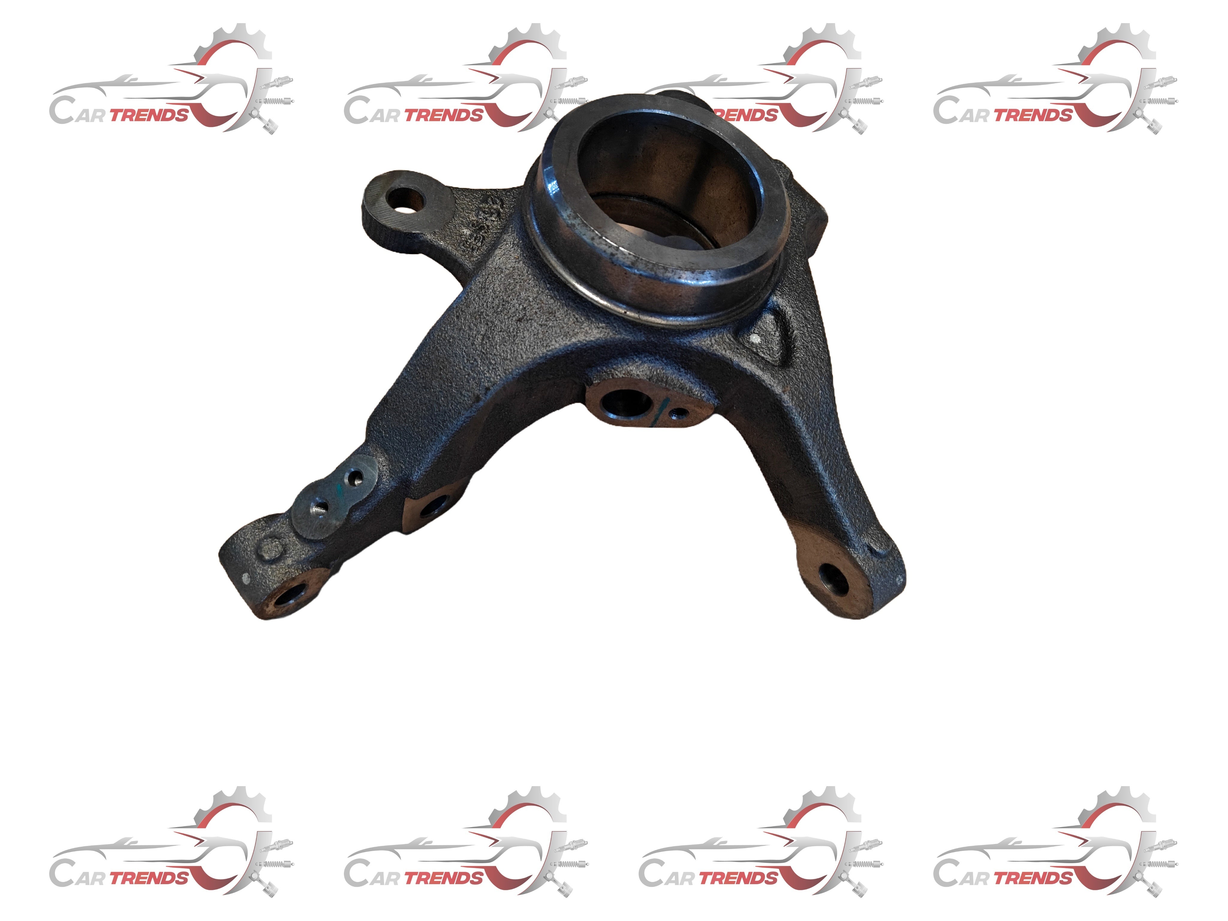 CarTrends Knuckle I 20 Elite Right spare part for vehicle suspension system, shown in the image.
