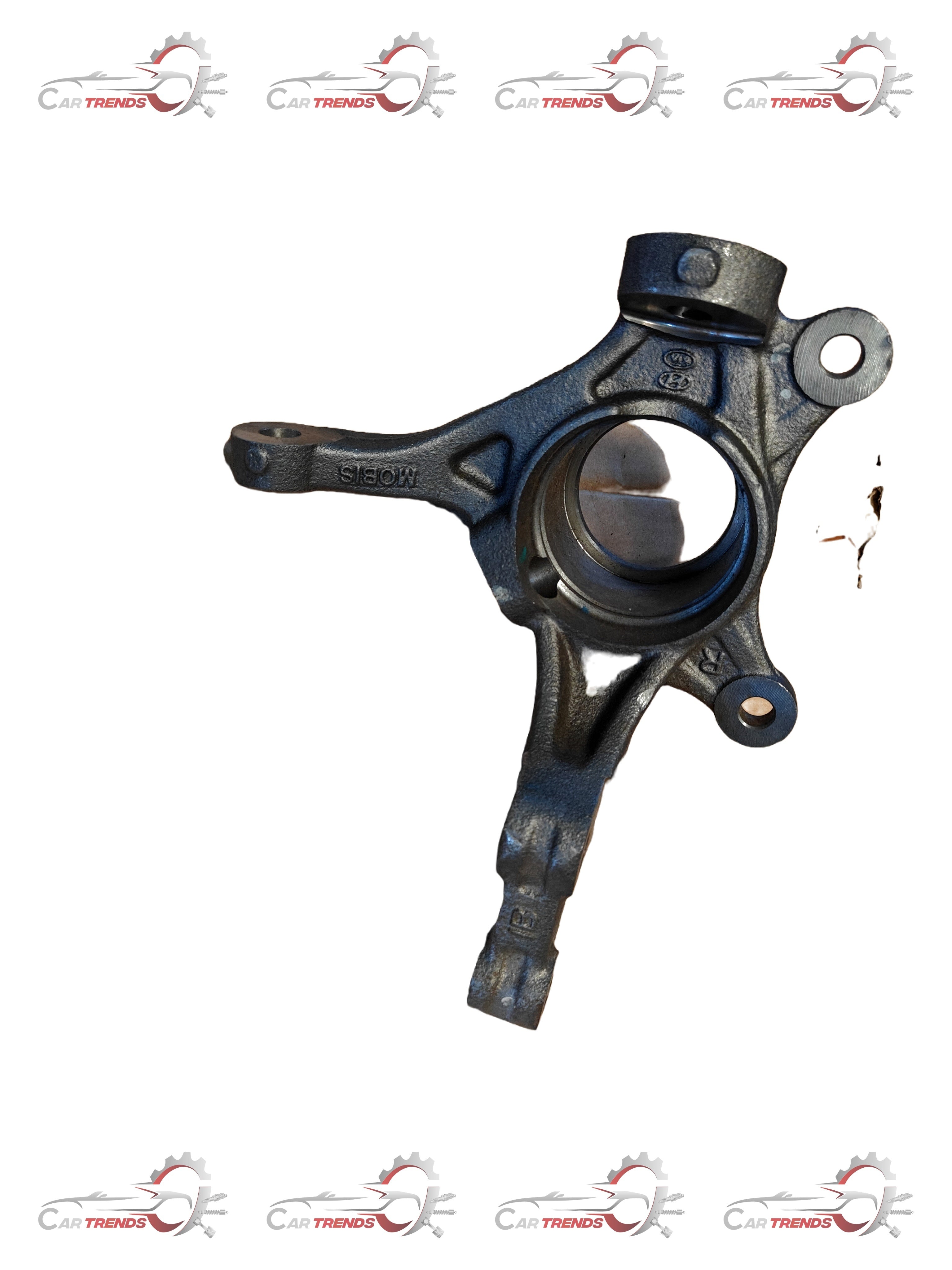 CarTrends Knuckle I 20 Elite right spare part, automotive replacement component with detailed metal construction.