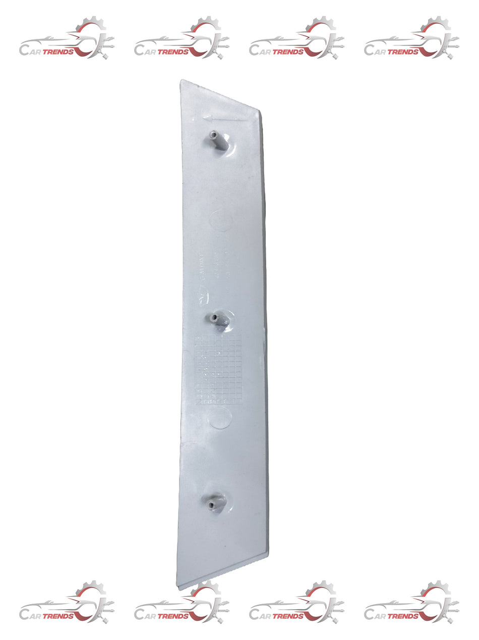 CarTrends molding rad grille lower Captiva J96448259 spare part showing the grille's lower section and mounting details.