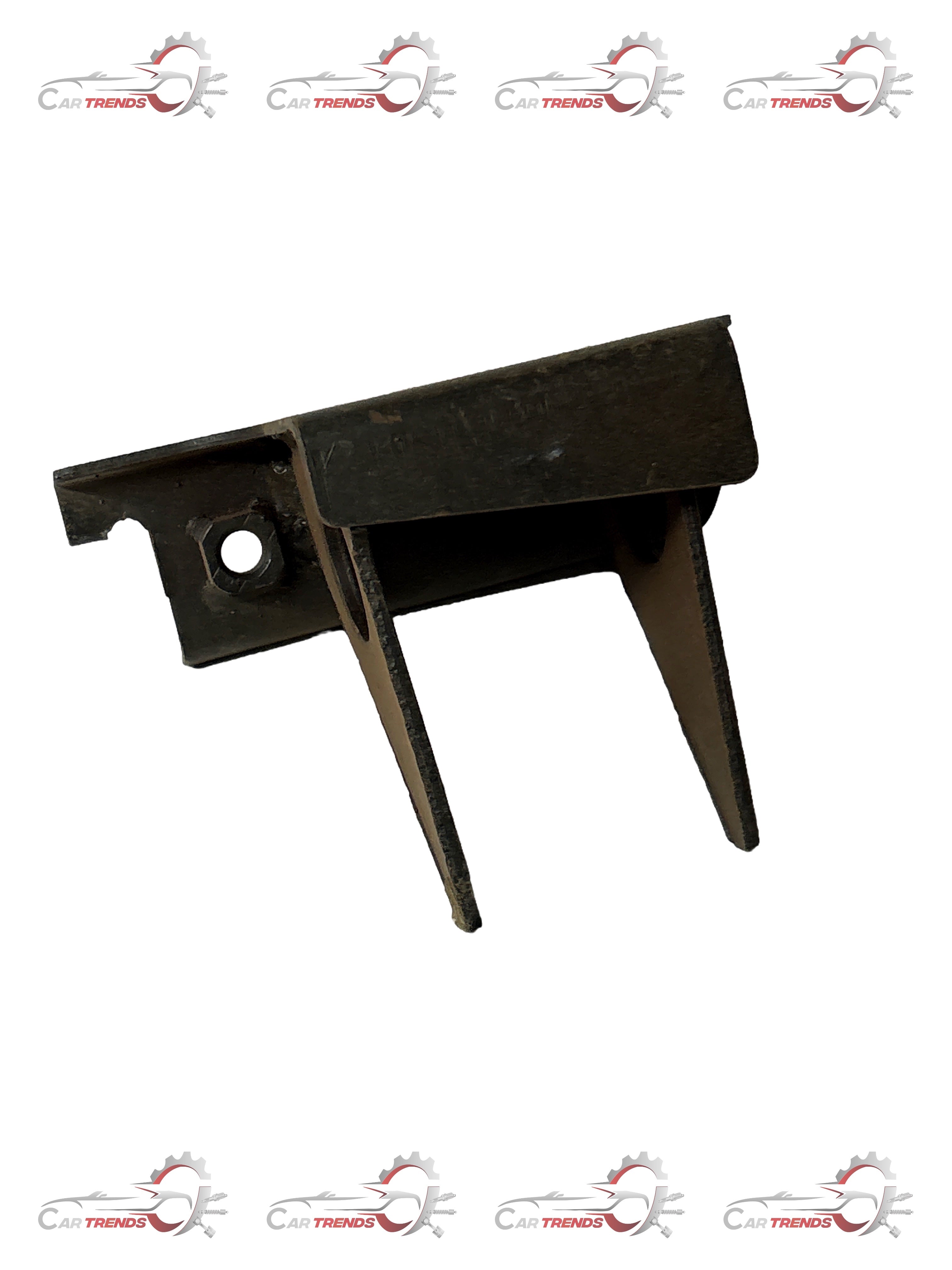CarTrends mounting bracket for Tavera front left, automotive spare part, with metal construction and mounting holes visible.
