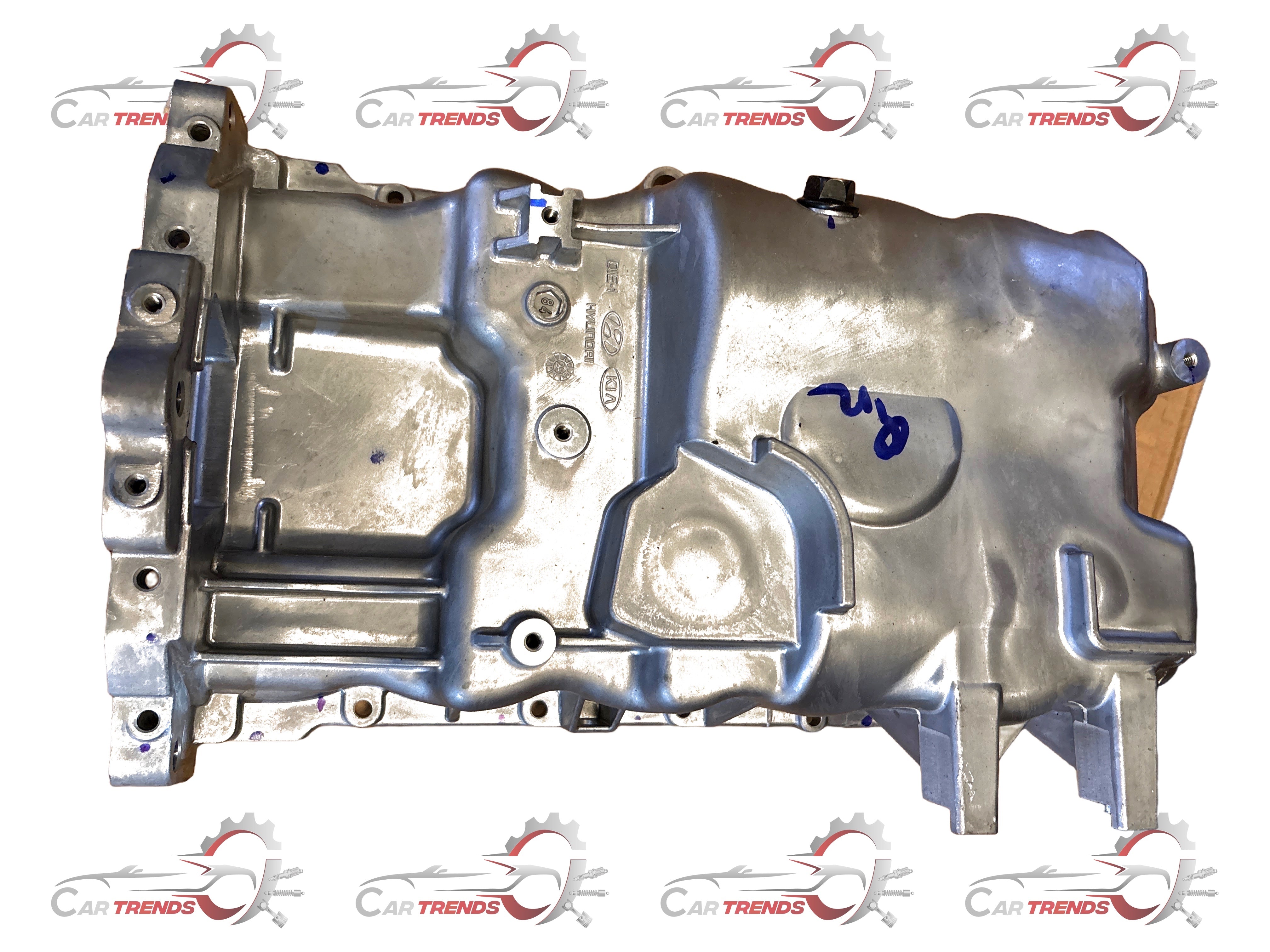 CarTrends Oil Chamber Venue spare part, close-up of the black oil chamber component for vehicle engine maintenance.