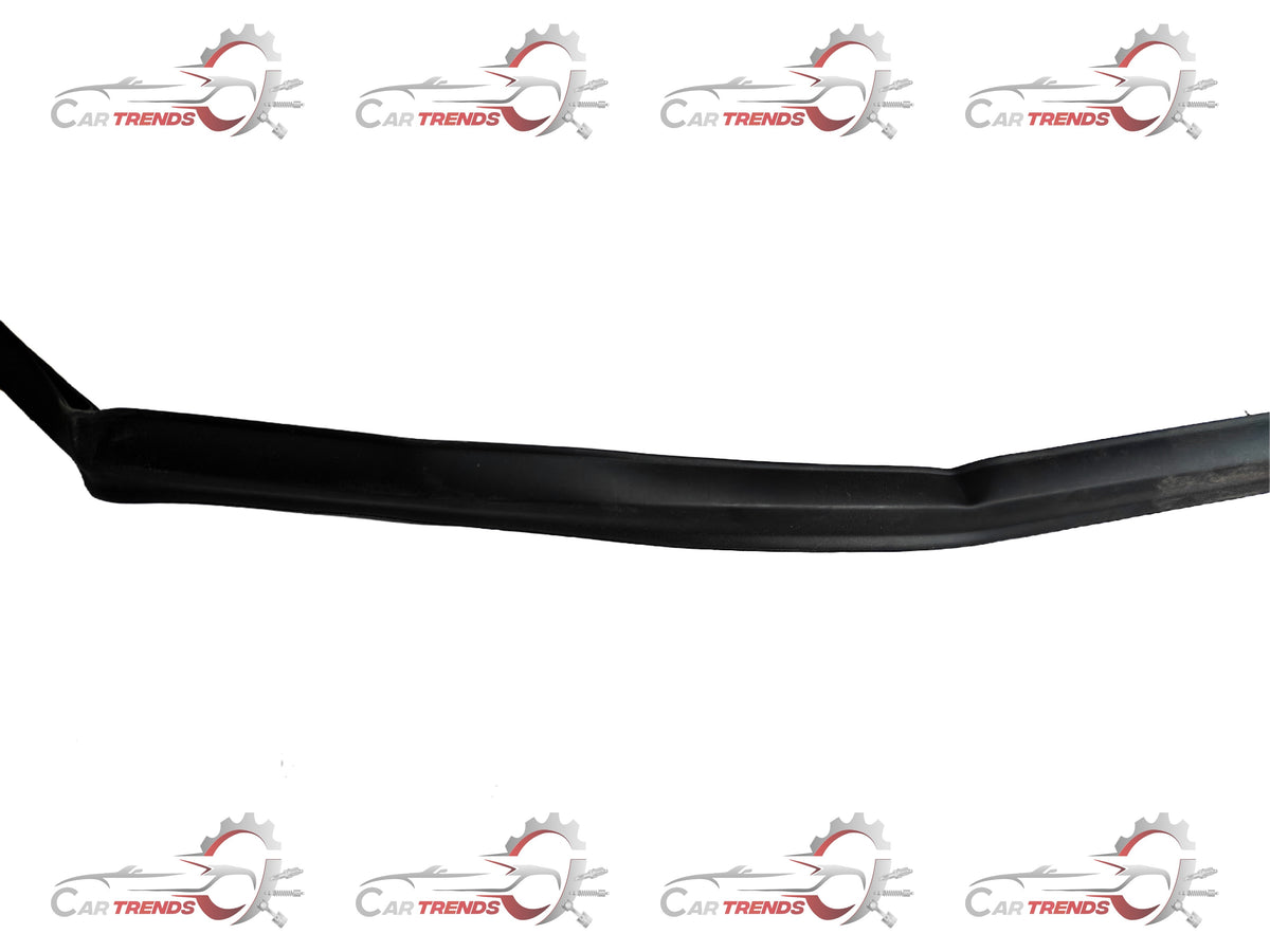 CarTrends outer front left door handle for Chevrolet Aveo, spare part with model J28291936, close-up of the black plastic handle