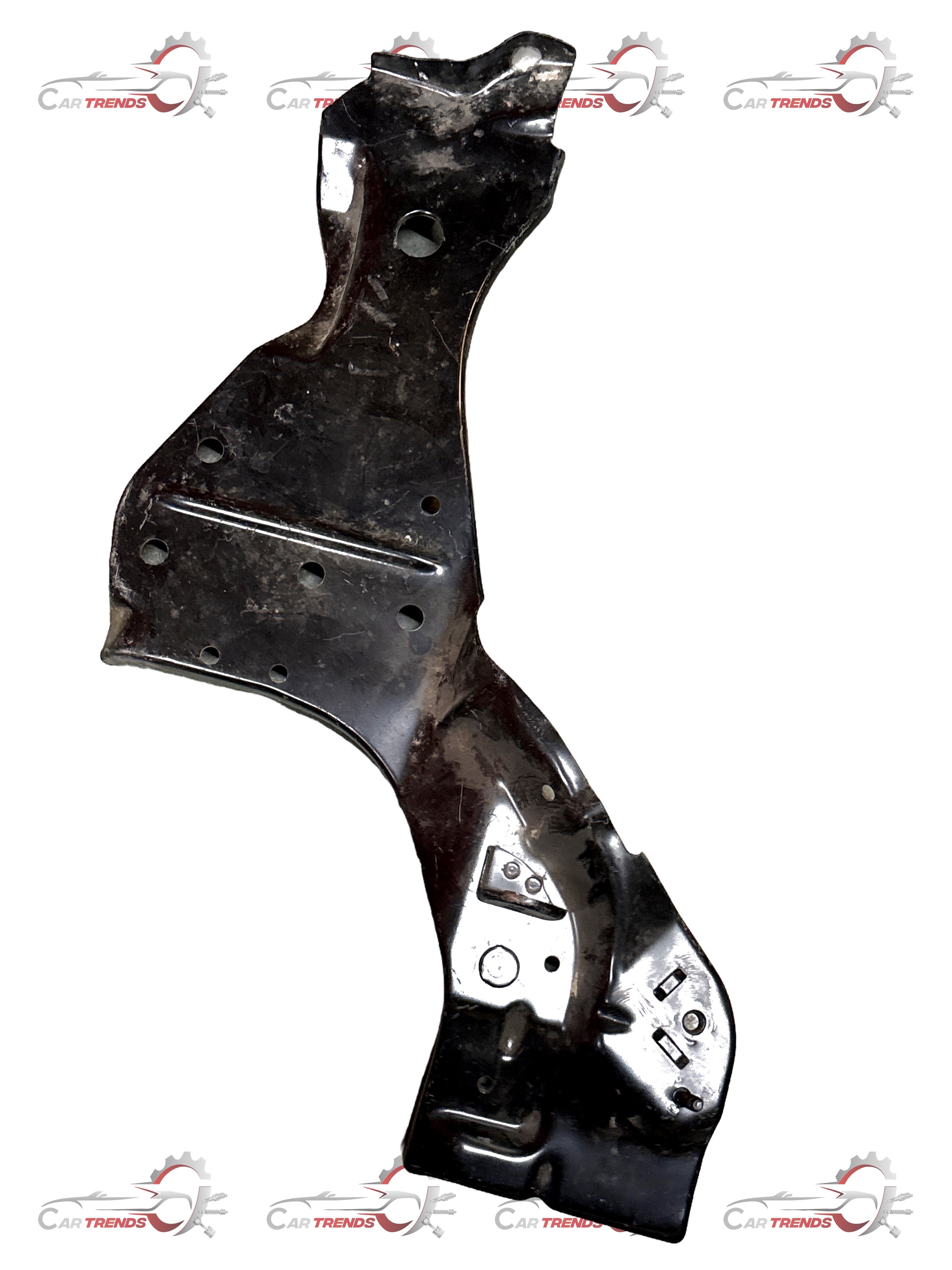 CarTrends spare panel front side left for Aveo Uva, automotive side panel replacement part with detailed surface finish.