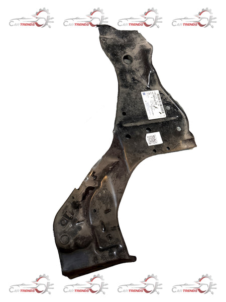 CarTrends panel front side left spare part for Aveo Uva, featuring a clean, detailed view of the vehicle side component.