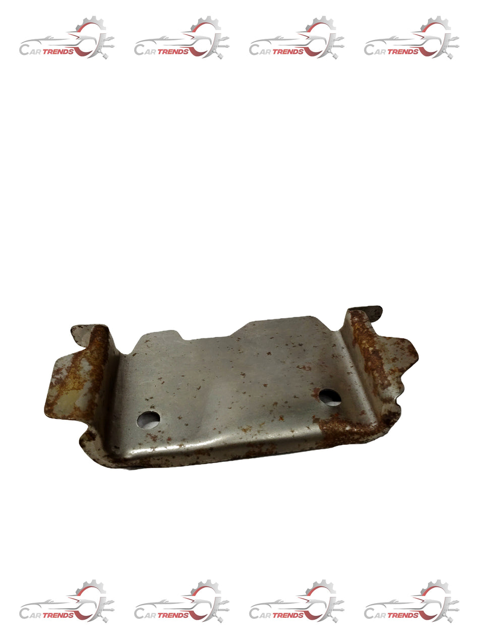 CarTrends reinforcement Corsa front wheel panel upper spare part showing the vehicle's front wheel area and structural reinforcement.