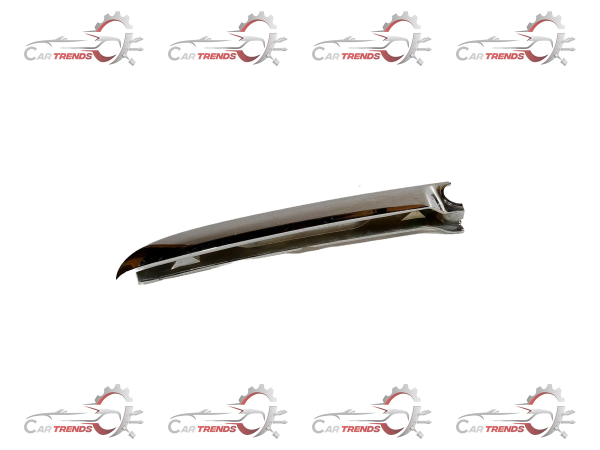 Chrome Dicci handle spare part for Corsa, CarTrends brand, showing the shiny, modern automotive door handle design.