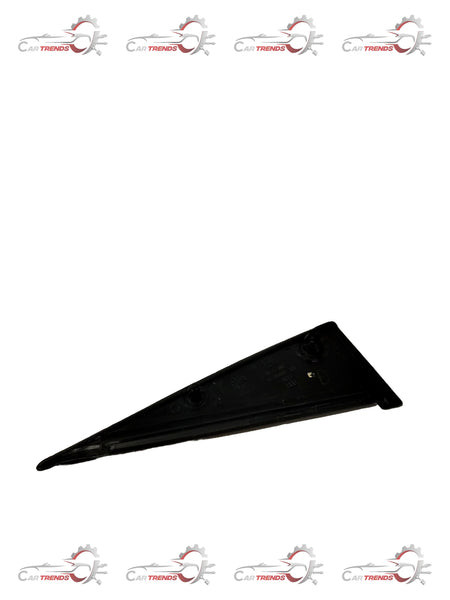 CarTrends Corsa right side upper cover panel for spare parts, showing the textured plastic exterior and mounting area.