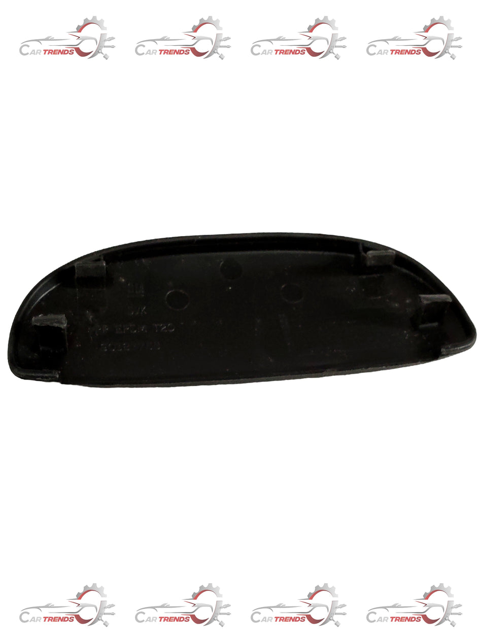 CarTrends compartment door lock cover for Corsa, a spare part with a protective plastic cover visible in the image.