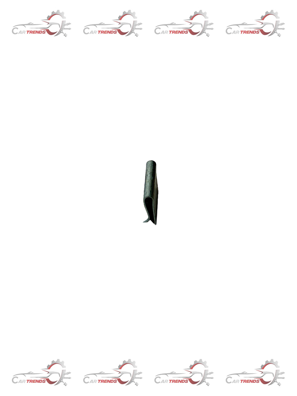CarTrends T94116002 door pad clip for Tavera, spare automotive part shown in the image.