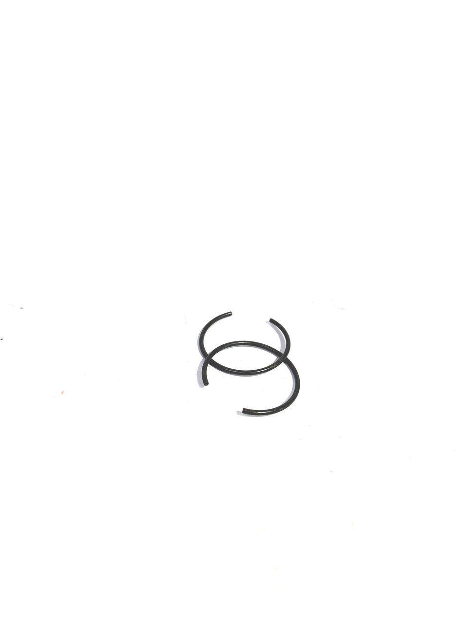 CarTrends piston pin ring for Tavera, automotive spare part, showing close-up of the metal ring used in engine assembly.