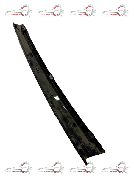 CarTrends left trim shroud for Opel Optra 1.6, spare part showing the side view with mounting details.