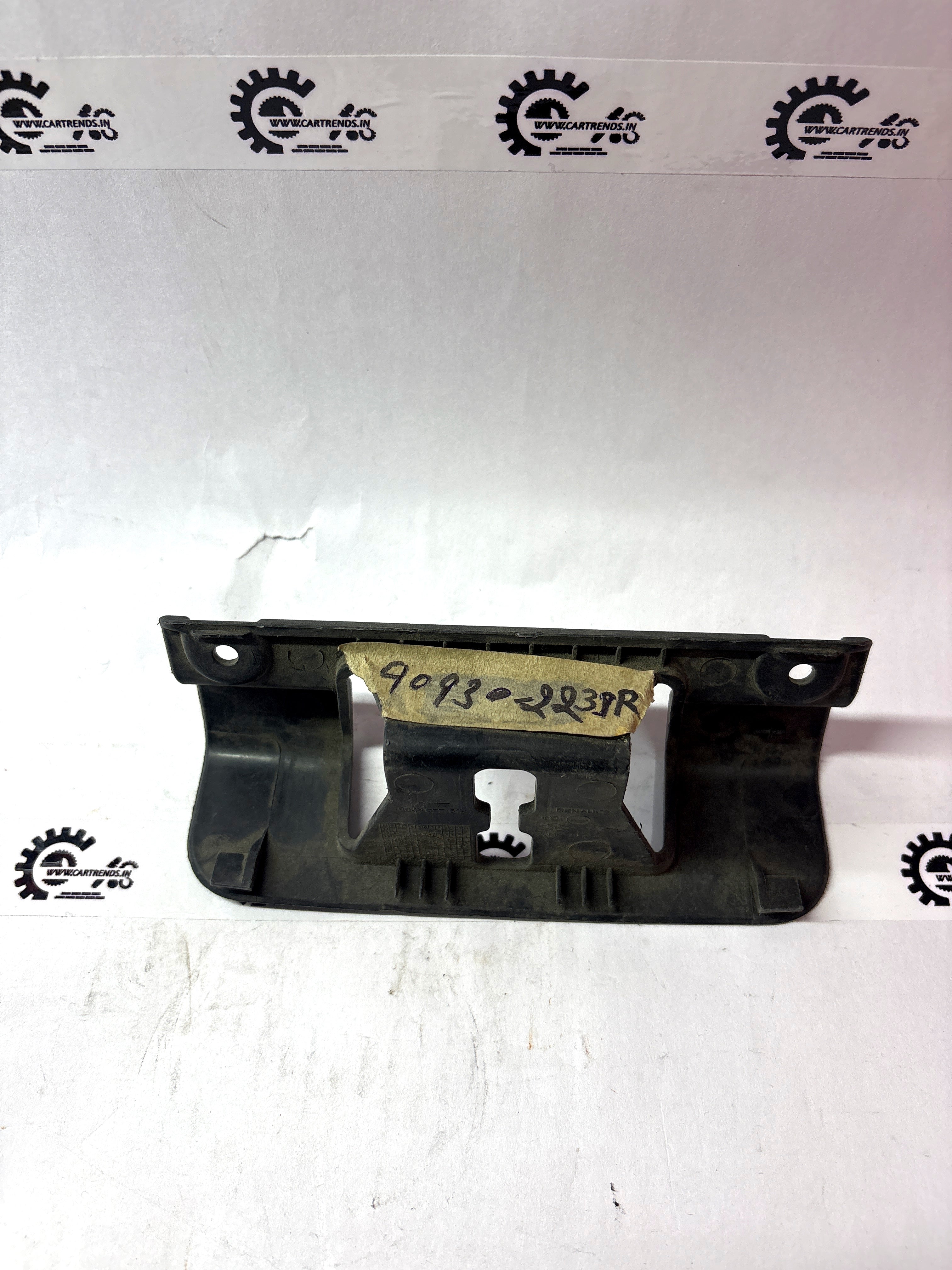 Back Door Cover | Renault Duster | #909302239R 909302239R 3