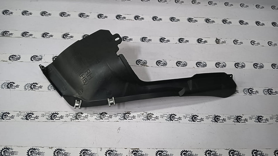 General Motors LINER A RR bumper for Chevrolet Aveo J96543133, close-up view of the bumper liner part.