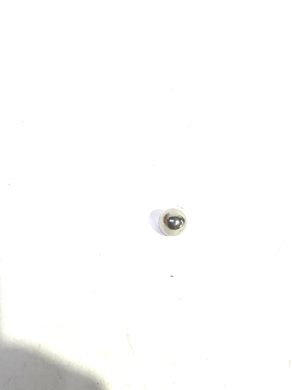General Motors ball detent gear shift for Tavera T97597055, close-up of the gear shift component showing detailed metal parts.