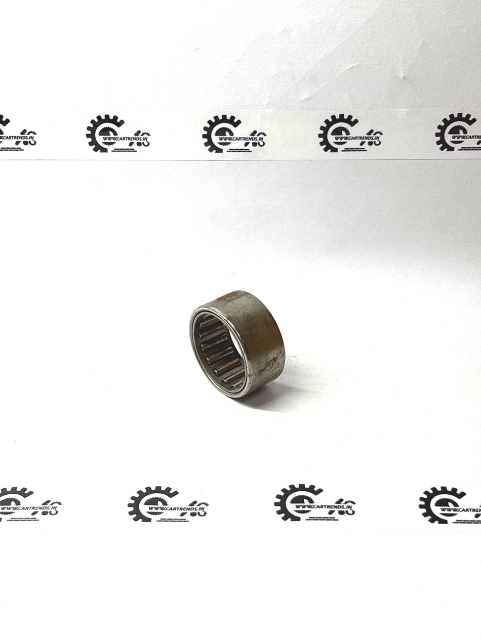 General Motors bearing shaft box side for Tavera T94240933, showing the metal component with mounting points